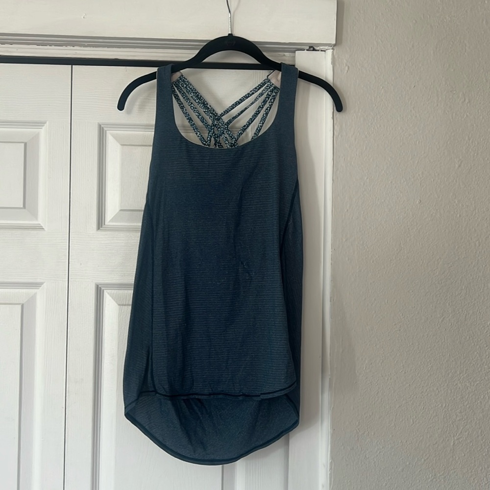Lululemon workout top with built-in bra